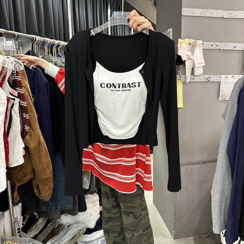 MOMAZU東大門㊣直郵女士新品真品時尚人氣長袖T恤假兩件褶皺MOMAZU長袖T恤圖色2
