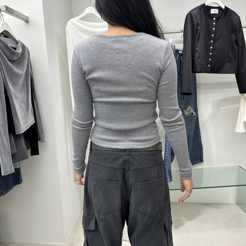 NEUTER東大門㊣直郵女士新品時尚推薦職業人氣熱賣真品針織衫NEUTER針織衫