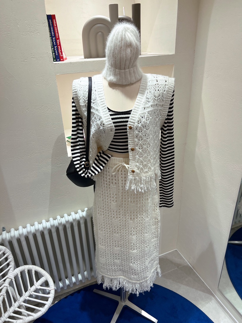 LIKEVAM東大門㊣直郵女士新品真品熱賣職業人氣25秋冬時尚馬甲LIKEVAM馬甲