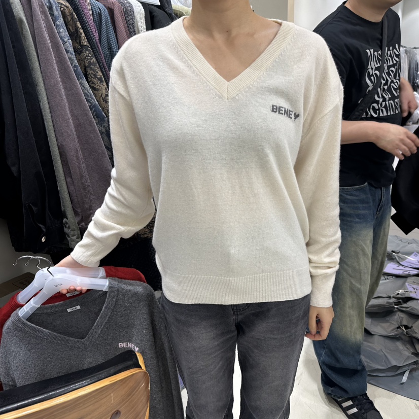 BENE韓國代購㊣女士新款人氣推薦熱賣時尚針織衫不含屁簾V領BENE針織衫圖色5