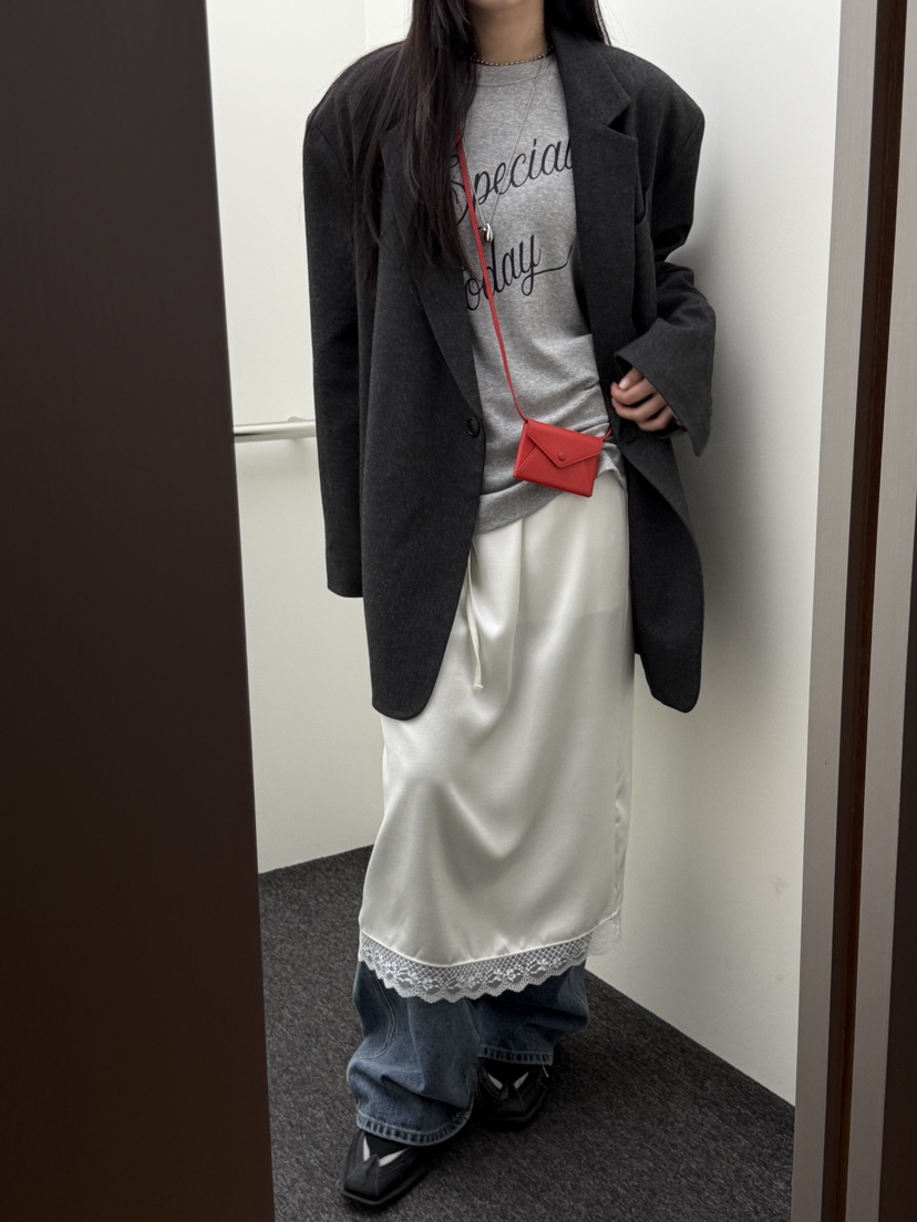 SPECIAL東大門㊣實拍女士新品25秋冬時尚職業人氣熱賣長袖T恤SPECIAL長袖T恤