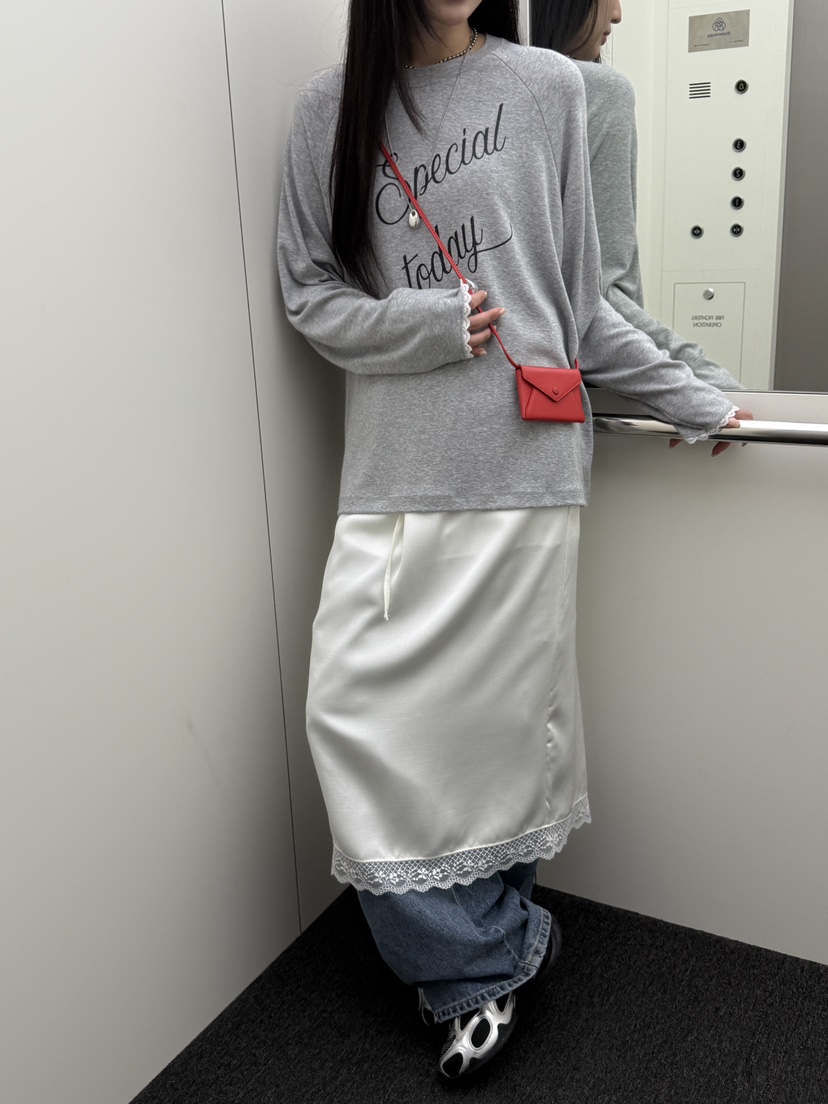 SPECIAL東大門㊣實拍女士新品25秋冬時尚職業人氣熱賣長袖T恤SPECIAL長袖T恤