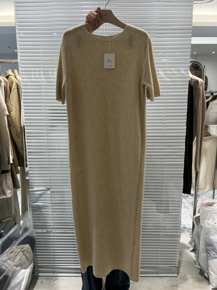 FF東大門㊣代購女裝新款25秋冬時尚推薦真品職業連衣裙羊毛FF/SUNDAY連衣裙圖色2