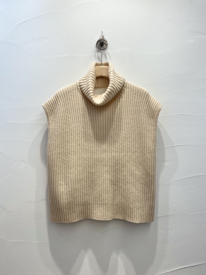 BROWN PAPER-S東大門㊣代購女裝新品休閑25秋冬吊帶背心羊絨BROWN PAPER-S吊帶/背心圖色1
