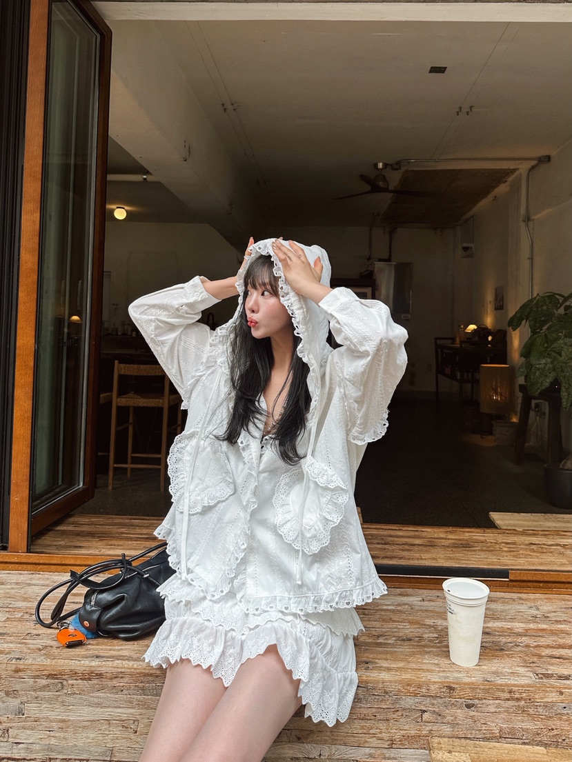 81 MARKET-L韓國代購㊣女裝新款時尚推薦熱賣休閑襯衫蕾絲衫81 MARKET-L襯衫/蕾絲衫