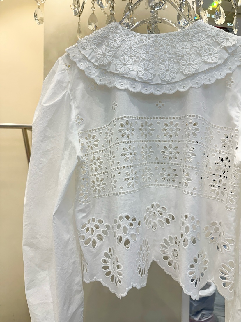 81 MARKET-L韓國代購㊣女士新品真品25秋冬熱賣襯衫蕾絲衫81 MARKET-L襯衫/蕾絲衫
