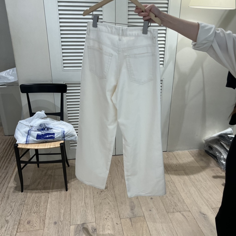 MONIQUE韓國直郵㊣女裝新款真品職業熱賣時尚休閑推薦牛仔褲MONIQUE牛仔褲