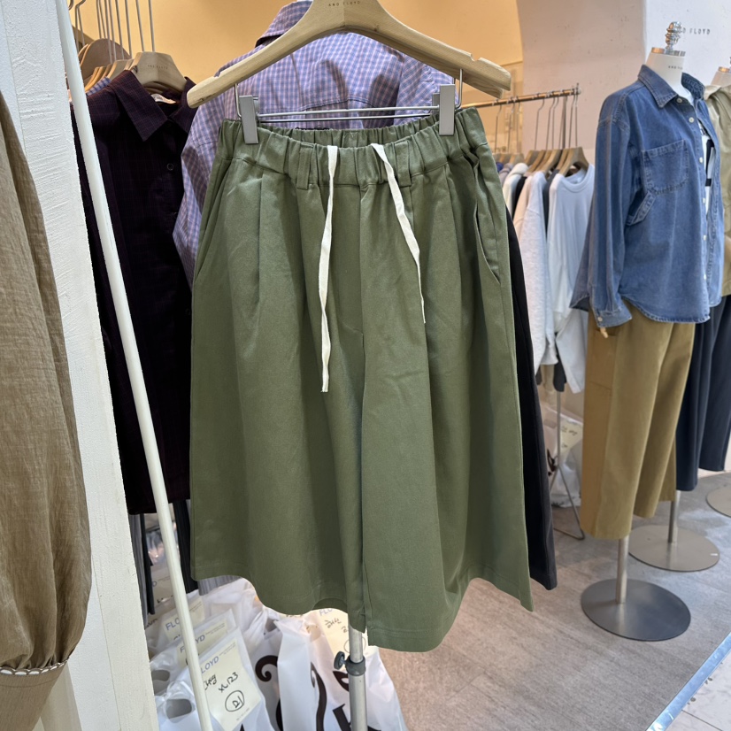 AND FLOYD東大門㊣直郵女裝新品真品職業人氣時尚休閑短褲stunning and Floyd短褲圖色2