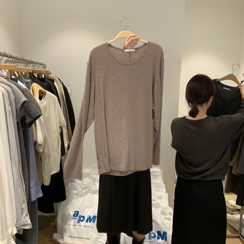OUR-A東大門㊣代購女裝新款25秋冬真品推薦人氣長袖T恤羊毛OUR-A長袖T恤圖色2