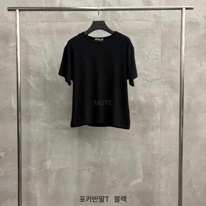 MUTE-P東大門㊣實拍女裝新款人氣25秋冬熱賣時尚休閑推薦T恤MUTET恤圖色5黑色