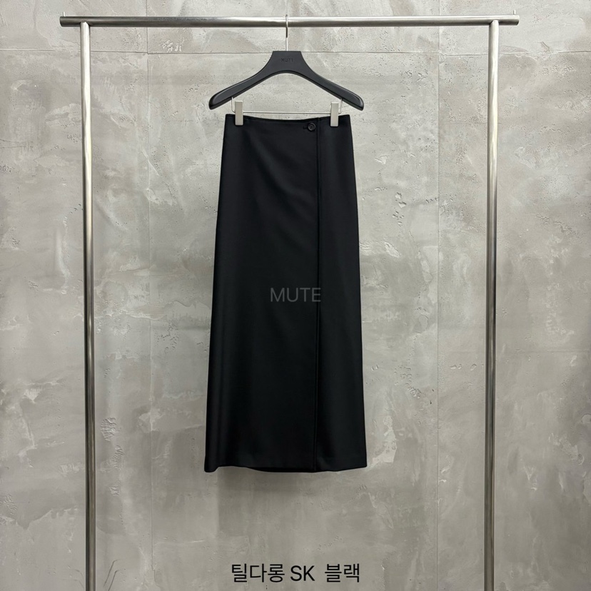 MUTE-P東大門㊣直郵女裝新款人氣時尚職業真品休閑推薦長裙MUTE長裙圖色2黑色