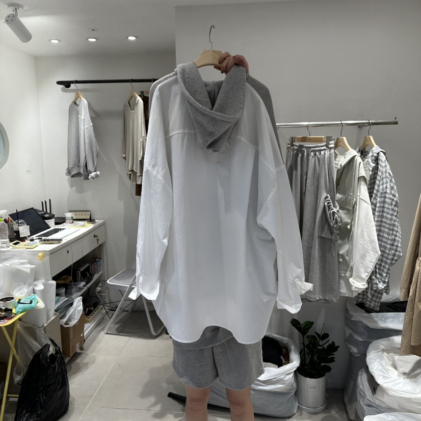 IN KIRA韓國代購㊣女士新款職業時尚人氣熱賣推薦衛衣連帽IN KIRA衛衣
