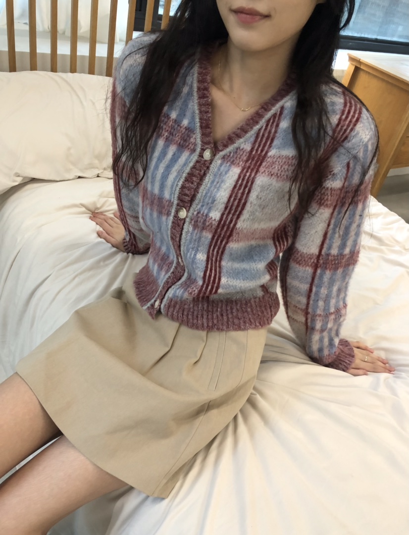 GLAD SOME東大門㊣實拍女裝新款25秋冬時尚針織衫格紋開衫GLAD SOME針織衫