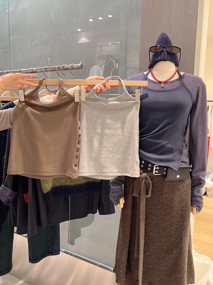 GLAD SOME東大門㊣代購女裝新品真品人氣休閑熱賣吊帶背心GLAD SOME吊帶/背心