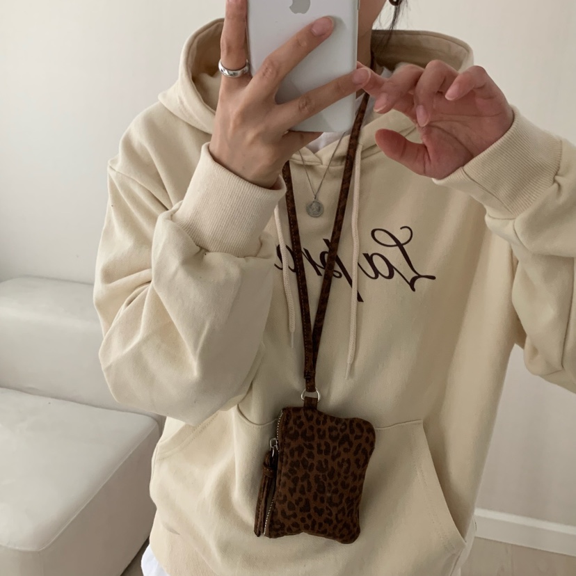 HELLO JINI東大門㊣代購女士新品熱賣時尚25秋冬衛衣不含內搭HELLO JINI衛衣