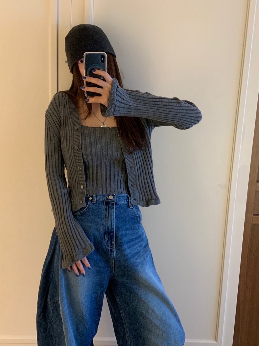 BADCALM韓國代購㊣女裝新品休閑人氣時尚25秋冬套裝荷葉邊開衫BADCALM套裝