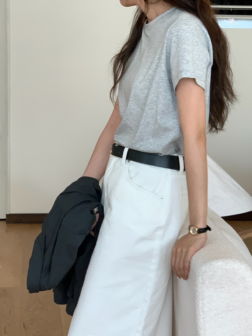 BLEECKER東大門㊣實拍女裝新品人氣真品熱賣推薦T恤莫代爾棉BLEECKERT恤
