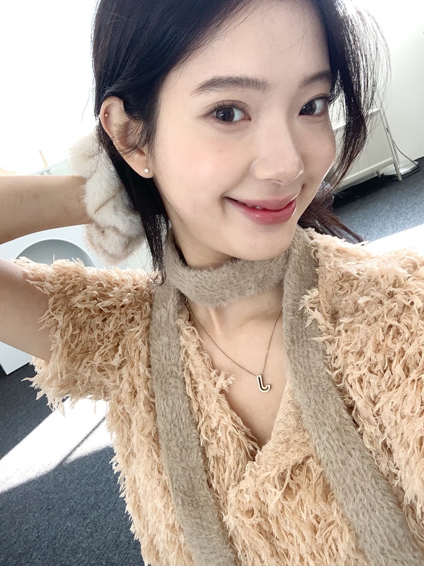 NICEALICE韓國代購㊣女士新品人氣熱賣真品時尚25秋冬圍巾披肩NICEALICE圍巾/披肩圖色2