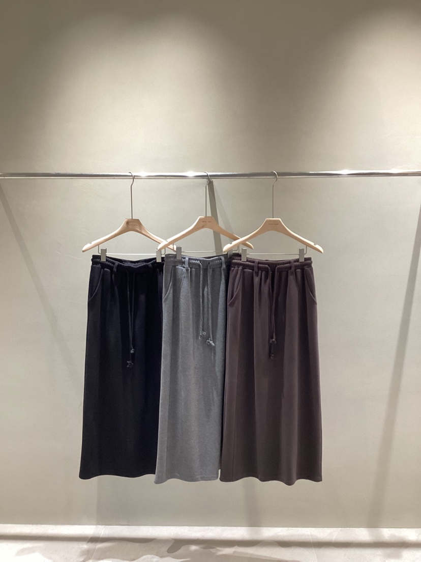 NEAR LEAP-P東大門㊣直郵女裝新品人氣25秋冬時尚推薦長裙NEAR LEAP長裙