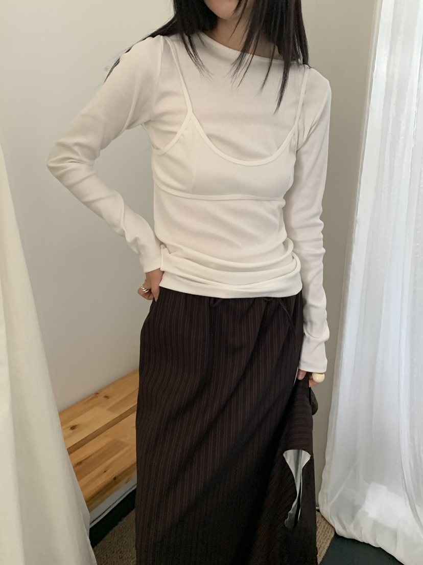 OURS東大門㊣直郵女裝新款推薦職業熱賣人氣25秋冬長袖T恤含吊帶OURS長袖T恤
