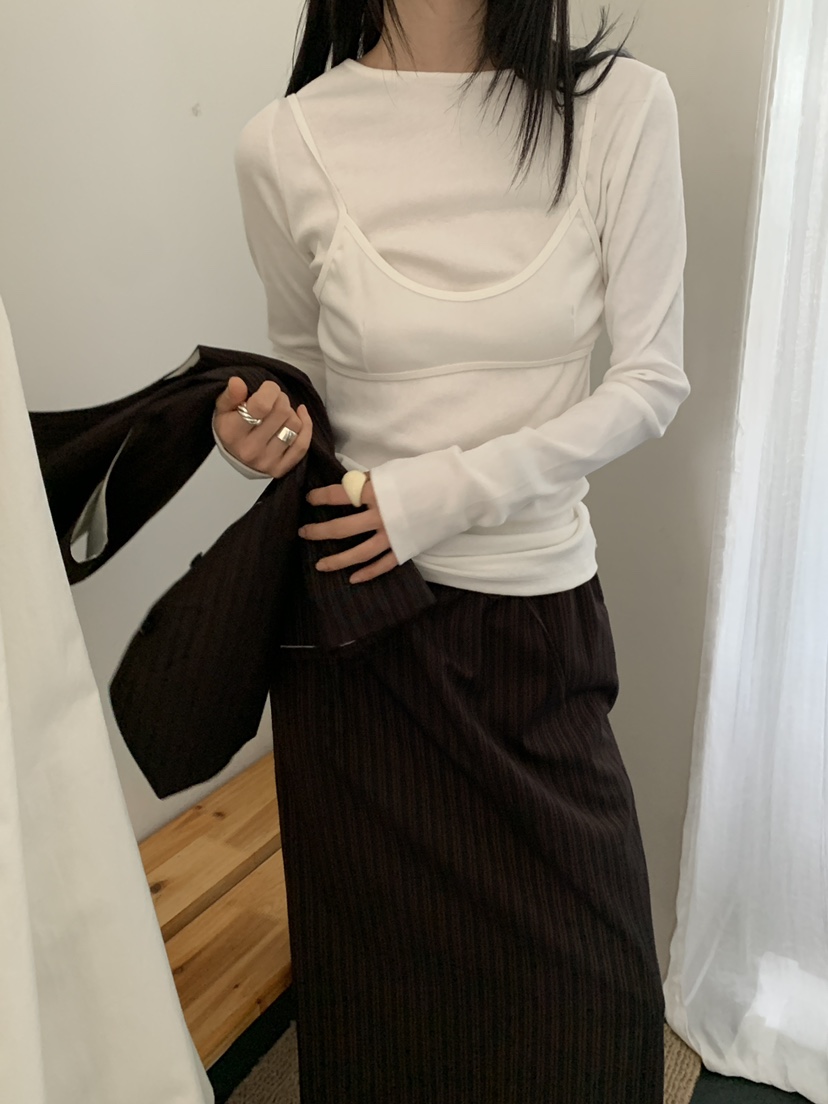 OURS東大門㊣直郵女裝新款推薦職業熱賣人氣25秋冬長袖T恤含吊帶OURS長袖T恤