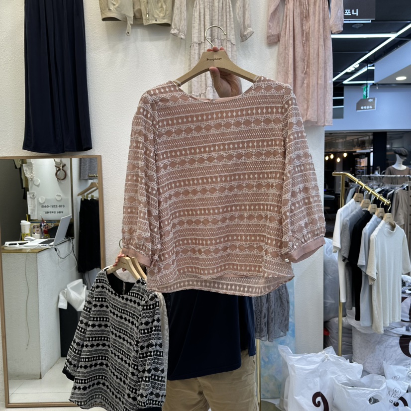 SYMPHONY東大門㊣實拍女士新品真品時尚襯衫蕾絲衫可愛的刺繡SYMPHONY襯衫/蕾絲衫圖色2