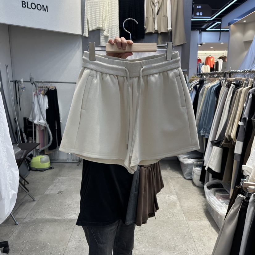 BLOOM韓國代購㊣女士新款25秋冬推薦人氣時尚真品熱賣休閑短褲BLOOM-Q短褲圖色1