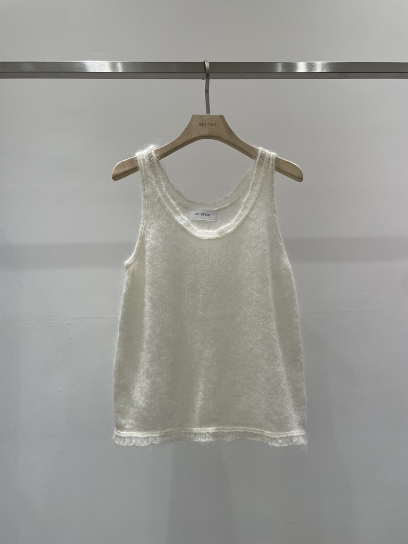 RE STYLE-Q韓國代購㊣女裝新品人氣休閑推薦職業吊帶背心RE STYLE吊帶/背心圖色1