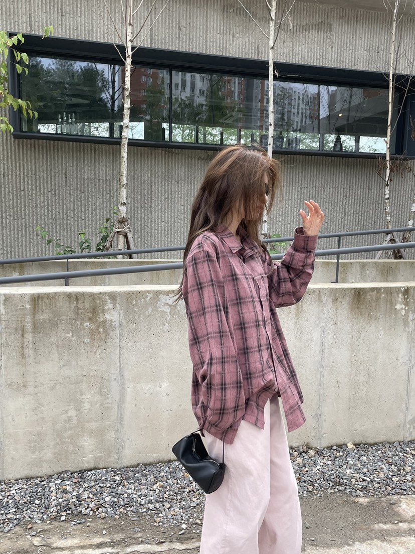 WATER/RIVER東大門㊣直郵女裝新品職業25秋冬襯衫蕾絲衫格紋WATER/RIVER襯衫/蕾絲衫