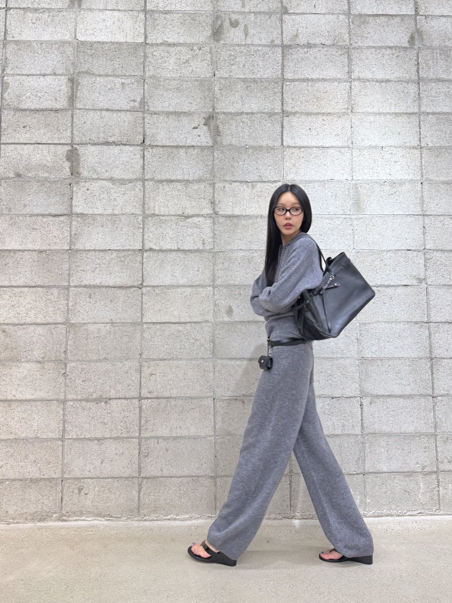 LIMLIMLIM韓國直郵㊣女士新款25秋冬人氣職業真品休閑針織衫LIM LIM LIM針織衫