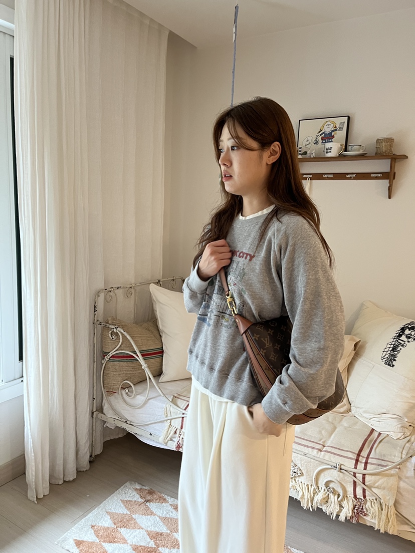 AT NOTE韓國直郵㊣女士新款時尚休閑熱賣人氣25秋冬職業衛衣AT NOTE衛衣