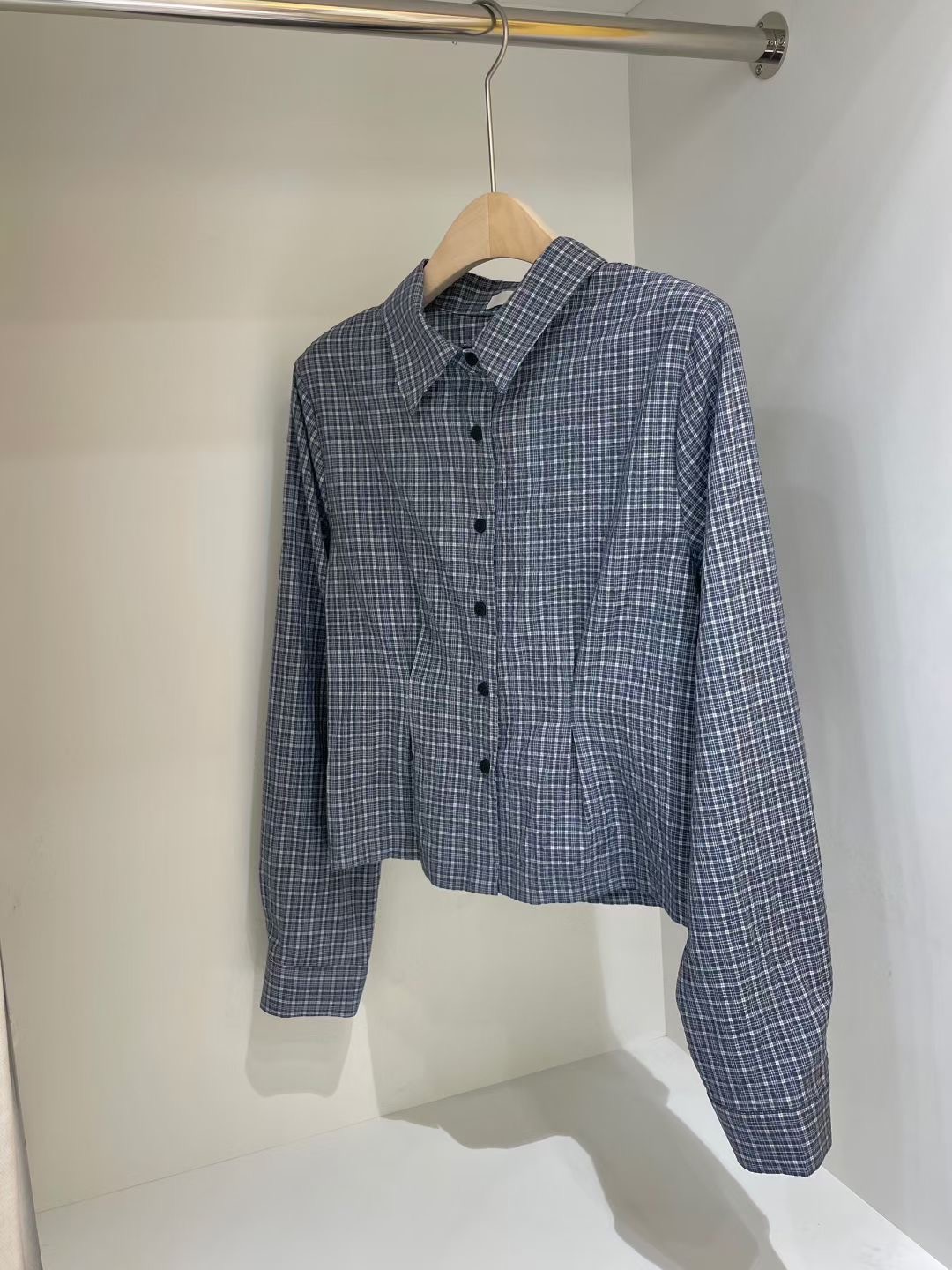 IMMENSE韓國代購㊣女士新品25秋冬職業熱賣人氣襯衫蕾絲衫格紋IMMENSE襯衫/蕾絲衫圖色2