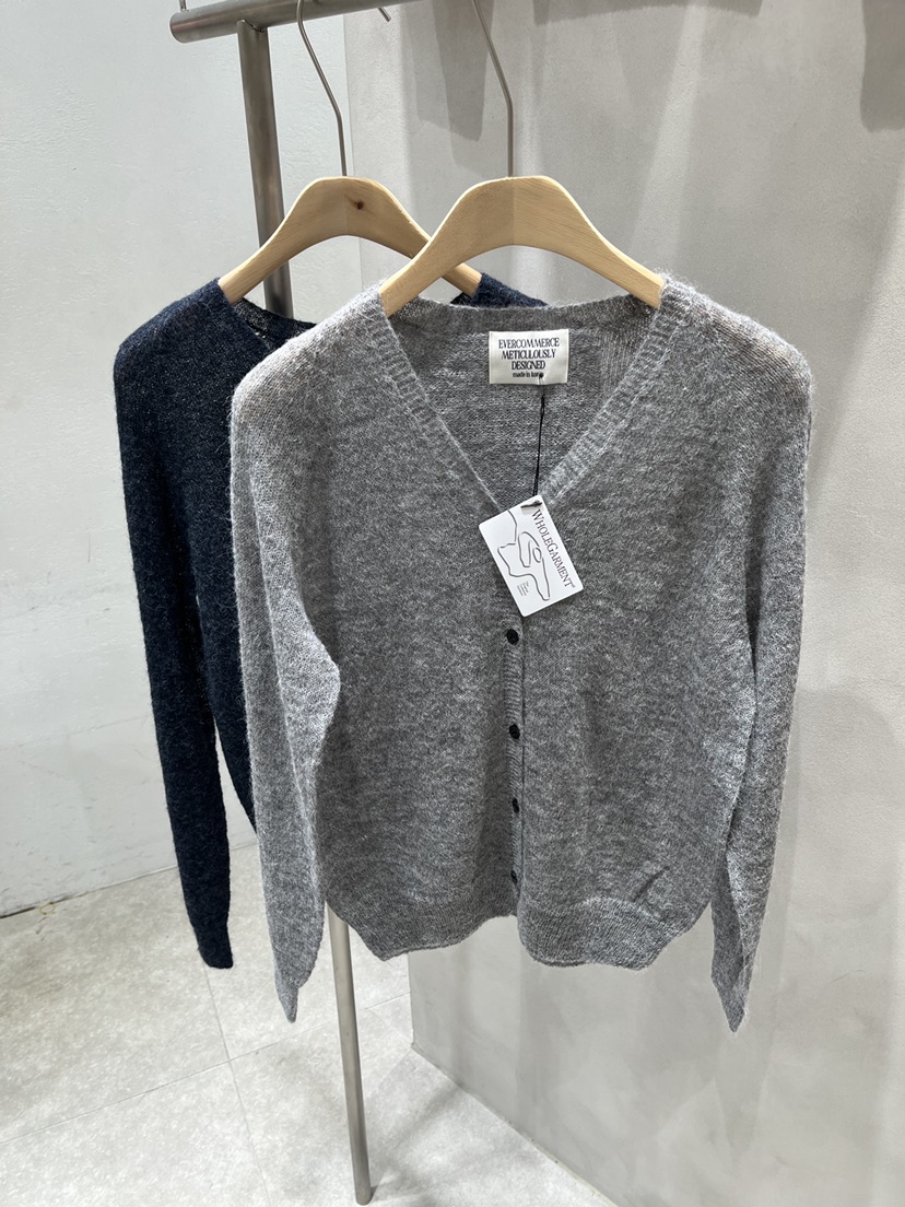 EVERCOMMERCE METICULOUSLY DESIGNED韓國代購㊣女士新款推薦針織衫EVERCOMMERCE針織衫