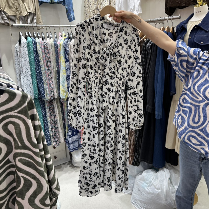 BIKINI東大門㊣實拍女士新品時尚人氣熱賣推薦25秋冬連衣裙BIKINI連衣裙圖色1