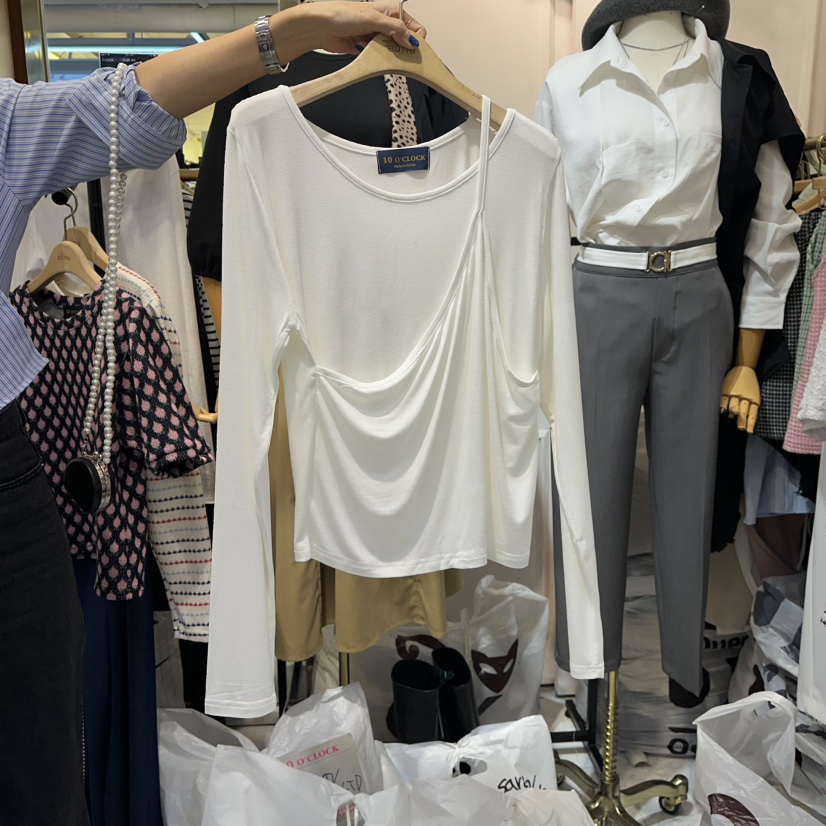 BUTTU東大門㊣實拍女士新品真品推薦休閑25秋冬長袖T恤假兩件10 O CLOCK/Buttu長袖T恤圖色1