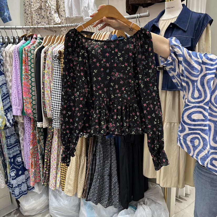 BIKINI東大門㊣直郵女裝新款熱賣25秋冬真品休閑襯衫蕾絲衫BIKINI襯衫/蕾絲衫