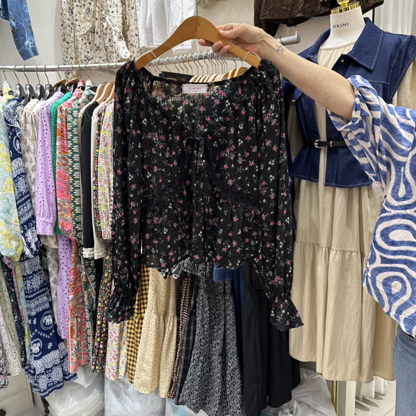 BIKINI東大門㊣直郵女裝新款熱賣25秋冬真品休閑襯衫蕾絲衫BIKINI襯衫/蕾絲衫圖色2