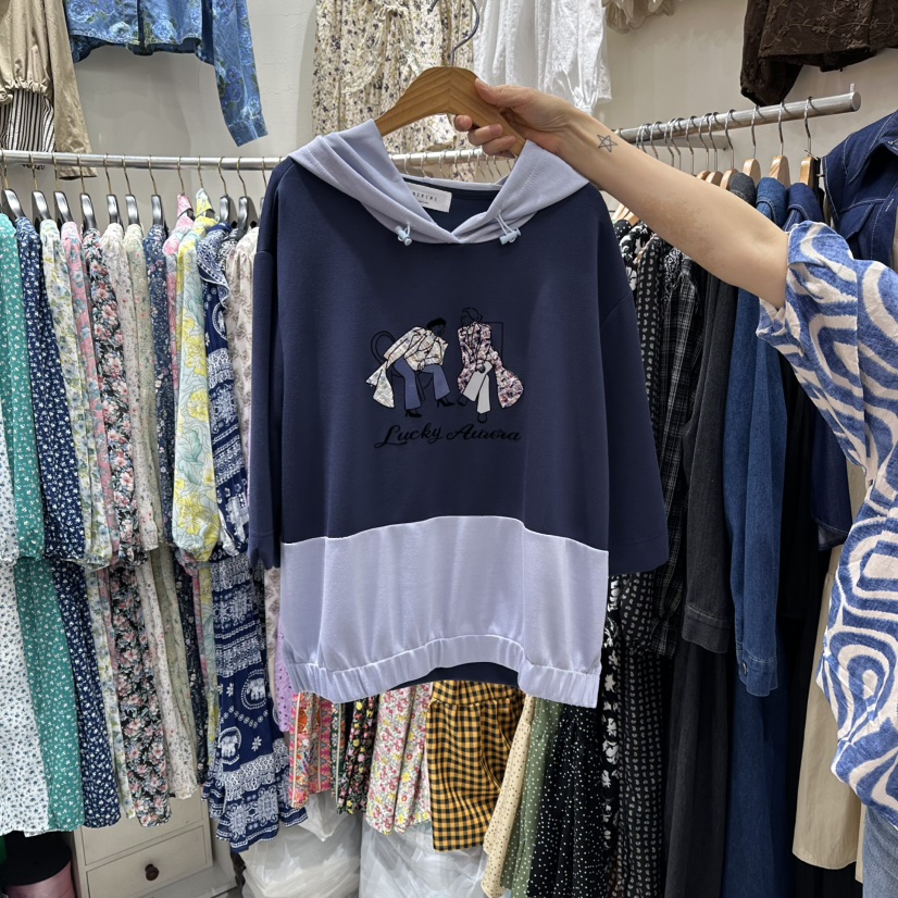 BIKINI東大門㊣直郵女裝新品職業人氣推薦25秋冬真品時尚衛衣BIKINI衛衣圖色1