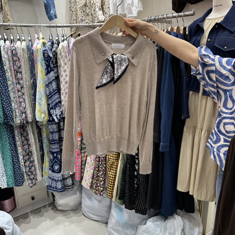 BIKINI韓國直郵㊣女裝新品休閑人氣熱賣推薦真品針織衫含圍巾BIKINI針織衫圖色2