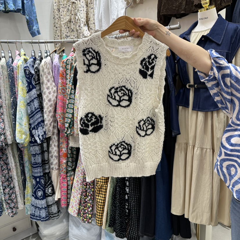 BIKINI韓國直郵㊣女裝新款時尚休閑職業25秋冬人氣吊帶背心BIKINI吊帶/背心圖色1