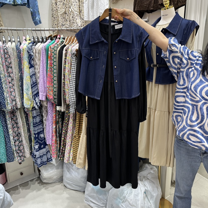 BIKINI韓國代購㊣女士新款時尚人氣真品熱賣套裝含腰帶兩件套BIKINI套裝圖色2