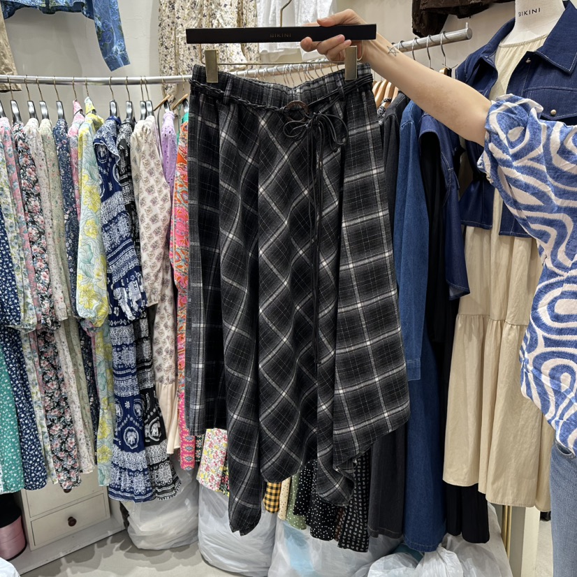 BIKINI東大門㊣實拍女士新款真品人氣熱賣25秋冬半身裙中短裙BIKINI半身裙/中短裙圖色2