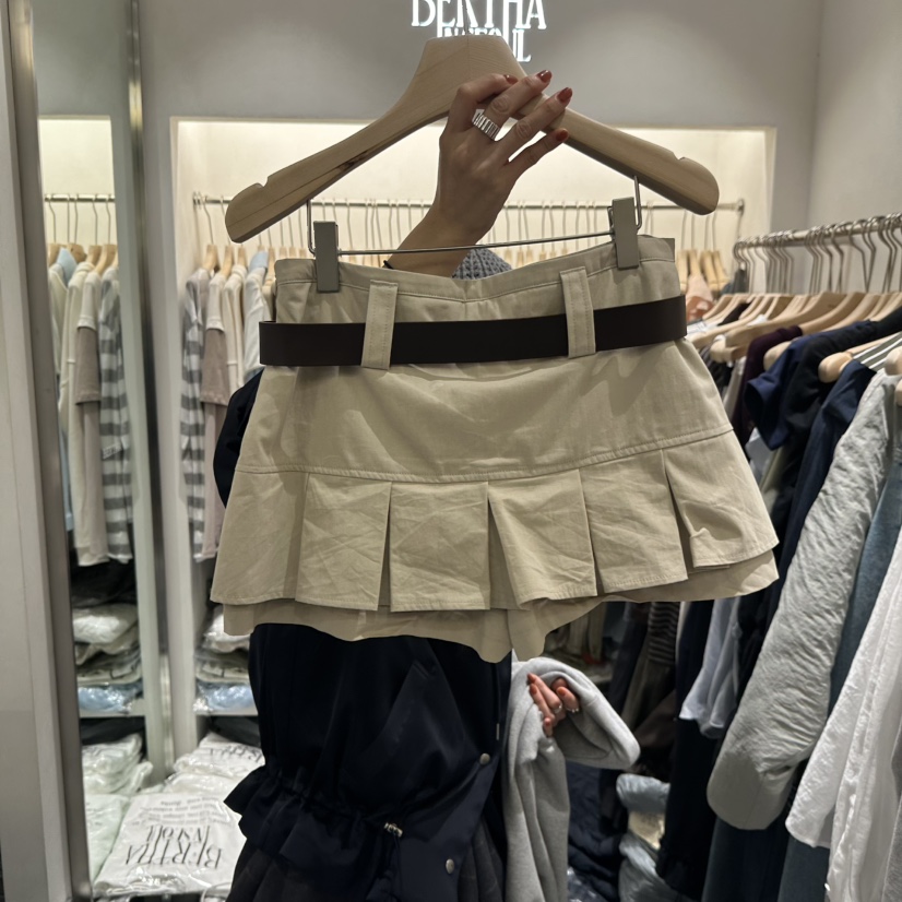 BERTHA東大門㊣直郵女士新品職業熱賣時尚休閑短褲不含腰帶BERTHA短褲
