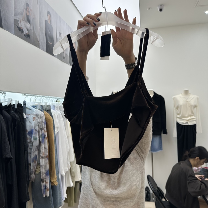 MAINT東大門㊣代購女士新品推薦職業吊帶背心不含內搭天鵝絨MAINT吊帶/背心