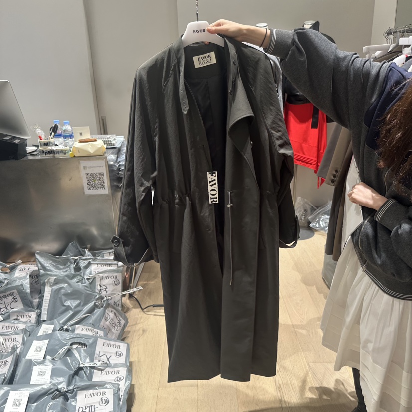 FAVOR-P東大門㊣代購女士新品時尚推薦休閑職業人氣長款風衣FAVOR-P長款風衣圖色2