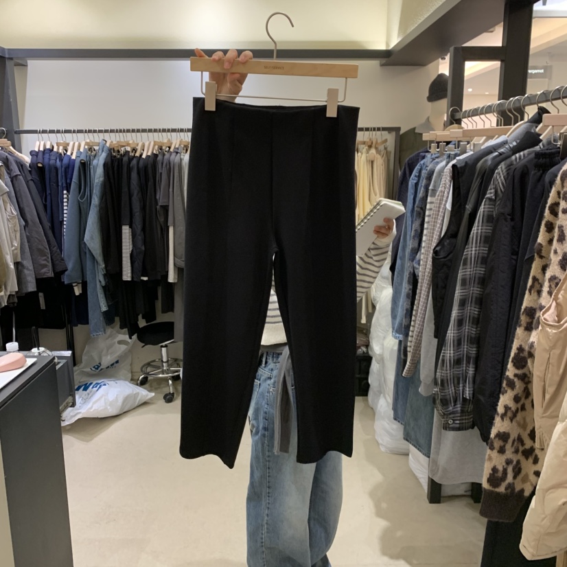SELF SERVICE東大門㊣直郵女裝新款職業熱賣推薦打底褲鯊魚褲SELF SERVICE打底褲/鯊魚褲圖色1