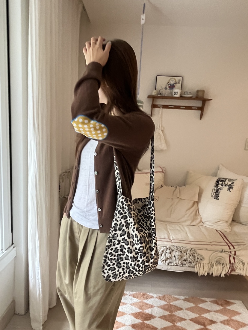 AT NOTE東大門㊣實拍女士新款時尚25秋冬人氣熱賣針織衫開衫AT NOTE針織衫
