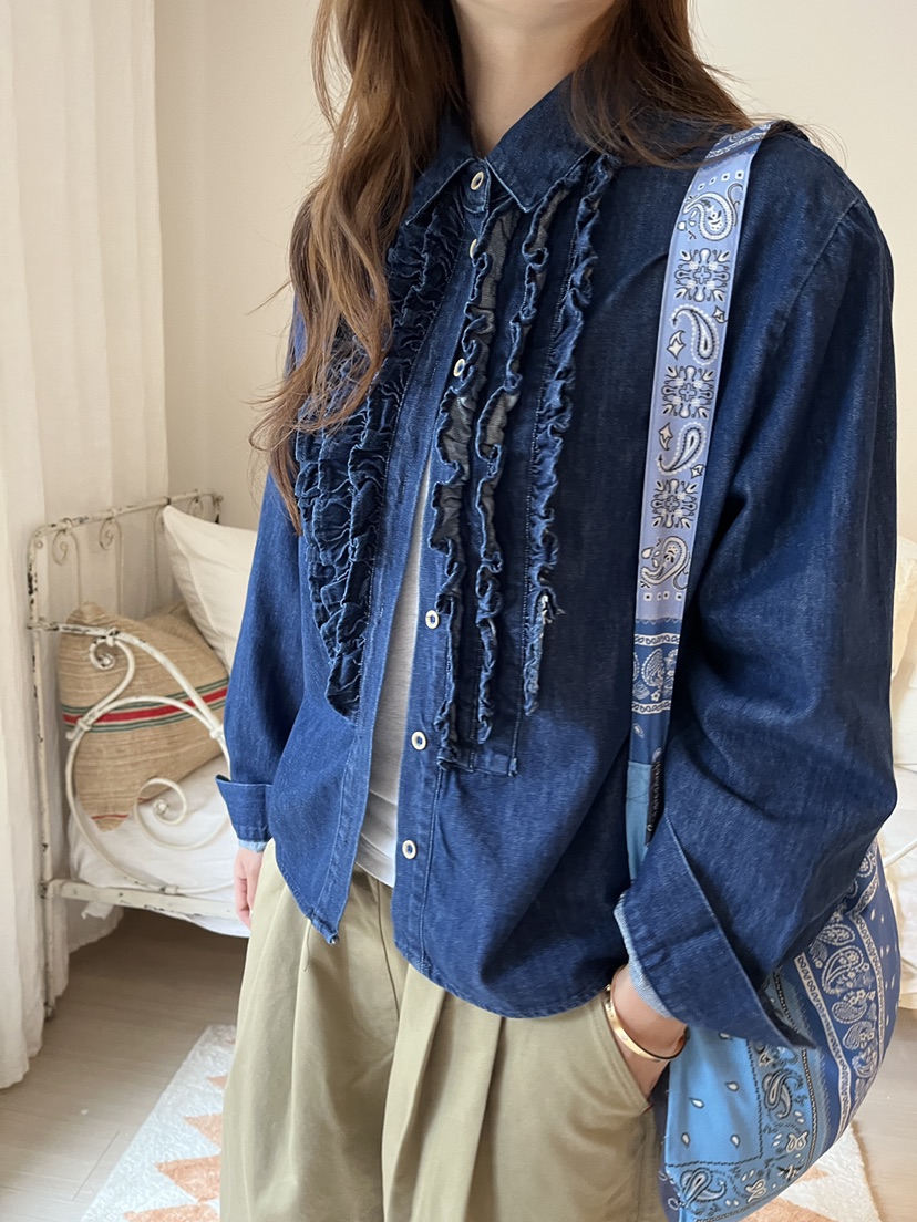 AT NOTE東大門㊣代購女士新品熱賣休閑25秋冬襯衫蕾絲衫荷葉邊AT NOTE襯衫/蕾絲衫