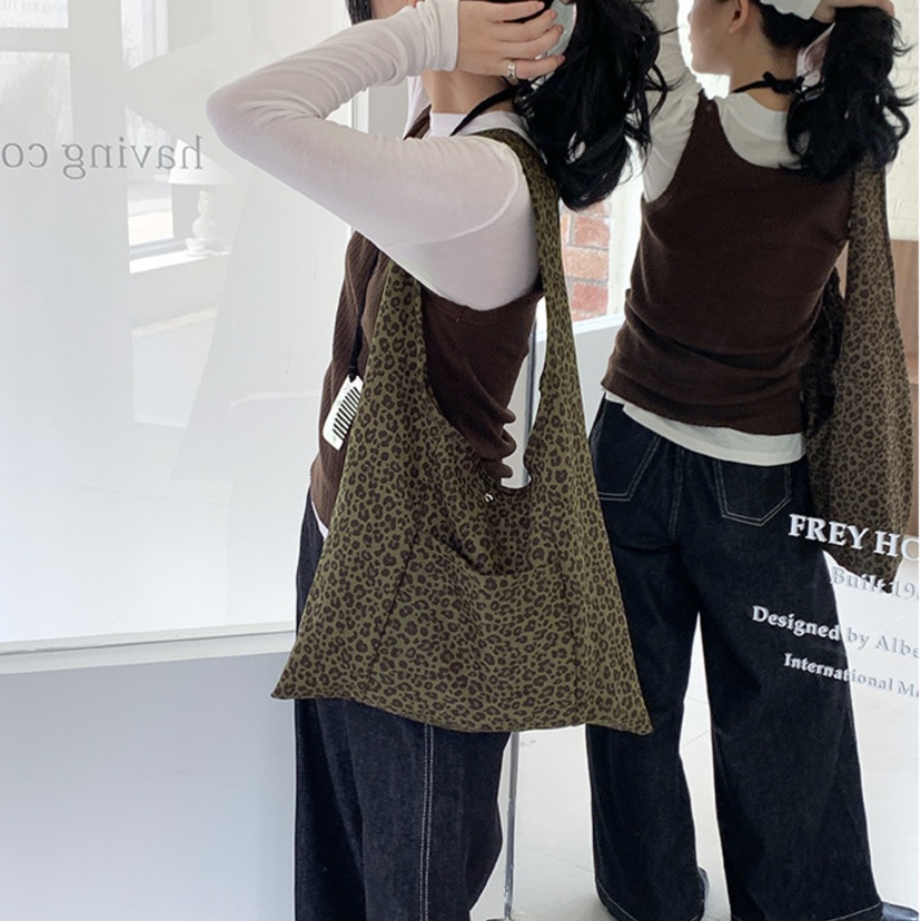 POSH BLUE東大門㊣代購女士新品真品推薦時尚單肩斜跨包口袋POSH BLUE單肩/斜跨包