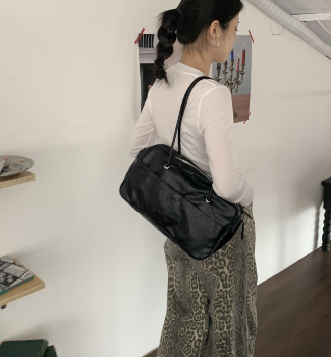 POSH BLUE東大門㊣直郵女士新款推薦職業25秋冬單肩斜跨包口袋POSH BLUE單肩/斜跨包